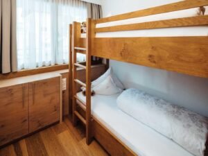 Camastrones de Madera